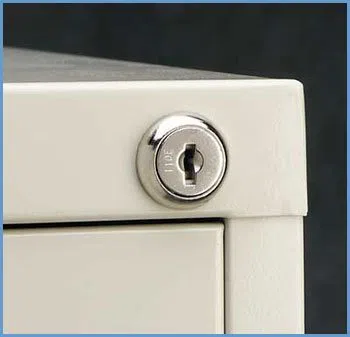 State Locksmith Services Scottsdale, AZ 480-374-3789 - 12-unlocking-file-cabinet